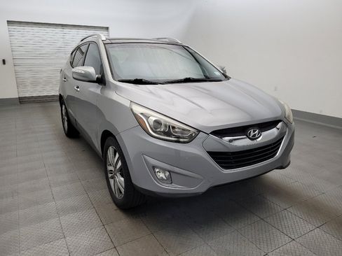 Used 2015 Hyundai Tucson Limited w/ Option Group 03 FWD image 13