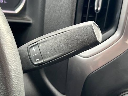 Used 2022 Chevrolet Silverado 1500 Custom w/ Safety Confidence Package RWD image 27