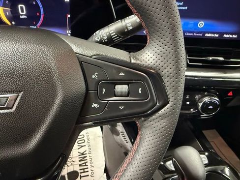 Certified 2025 Chevrolet Trax RS w/ Driver Confidence Package image 15