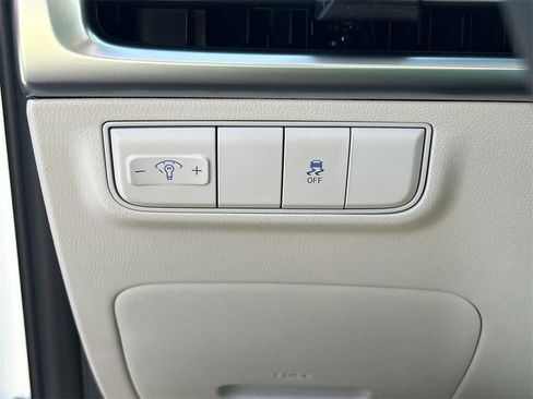 New 2026 Hyundai Tucson SE image 24