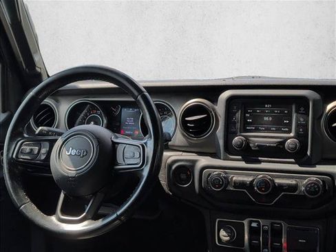 Used 2019 Jeep Wrangler Unlimited Sport S AWD/4WD image 22
