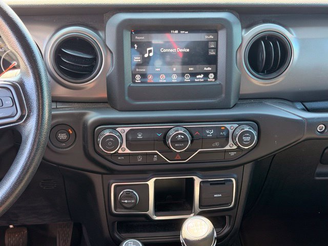 Used 2023 Jeep Gladiator Sport AWD/4WD image 14