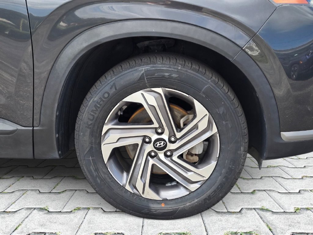 Certified 2023 Hyundai Santa Fe SEL FWD image 3