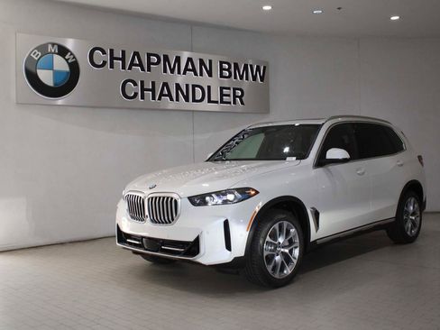 Used 2026 BMW X5 sDrive40i image 1