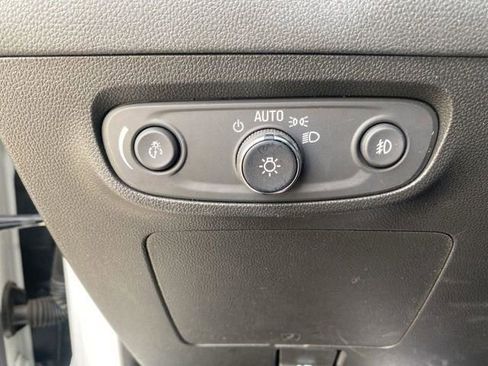 Used 2023 Buick Encore GX Select image 33