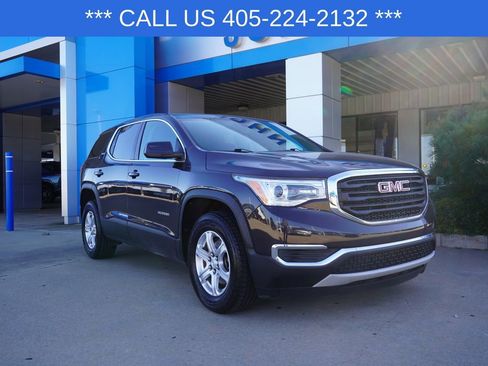 Used 2019 GMC Acadia SLE image 2
