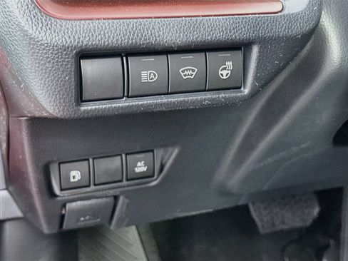 New 2026 Toyota Prius Plug-In Hybrid FWD image 10