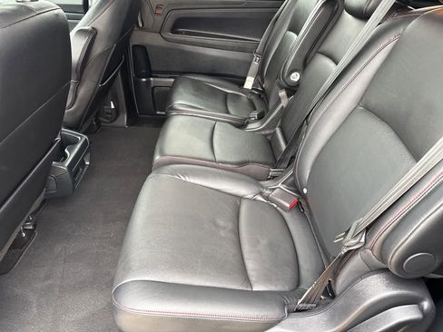 Used 2023 Honda Odyssey Sport image 16