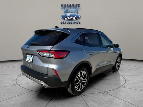 Used 2022 Ford Escape SEL image 5