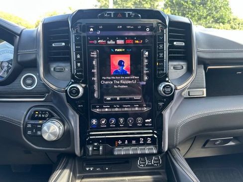 Used 2019 RAM 1500 Limited AWD/4WD image 16