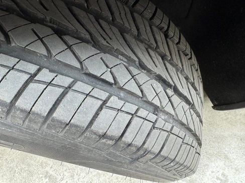 Used 2018 Chevrolet Equinox LT image 31