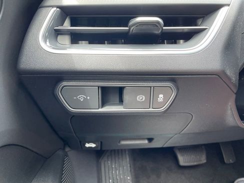 New 2026 Kia K4 GT-Line FWD image 25