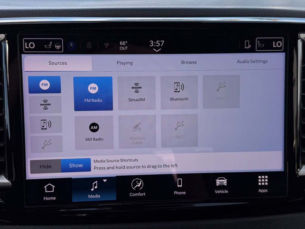 Used 2025 Chrysler Pacifica Select FWD image 28