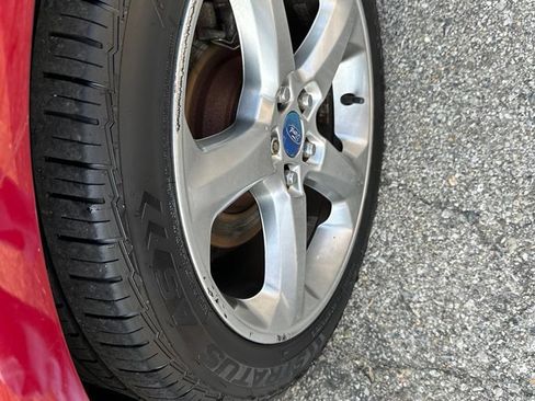 Used 2014 Ford Fusion SE w/ Equipment Group 201A FWD image 20