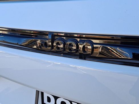 Certified 2024 Jeep Grand Cherokee Altitude image 24