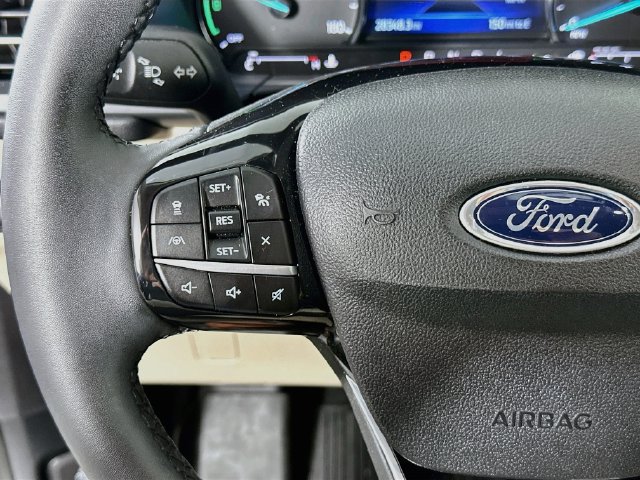Used 2022 Ford Escape SEL FWD image 21