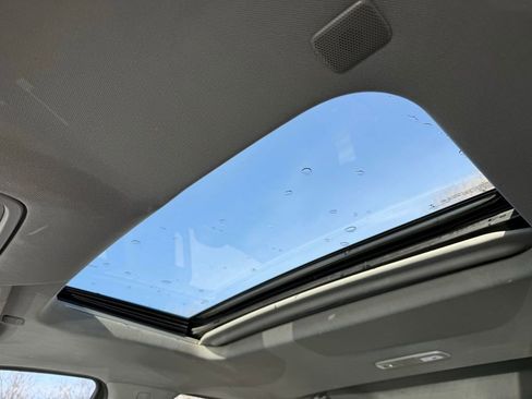 Used 2019 GMC Sierra 1500 SLT w/ SLT Premium Plus Package image 34