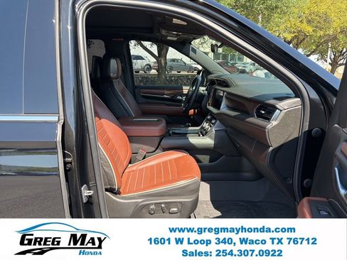 Used 2023 GMC Yukon XL Denali Ultimate AWD/4WD image 38
