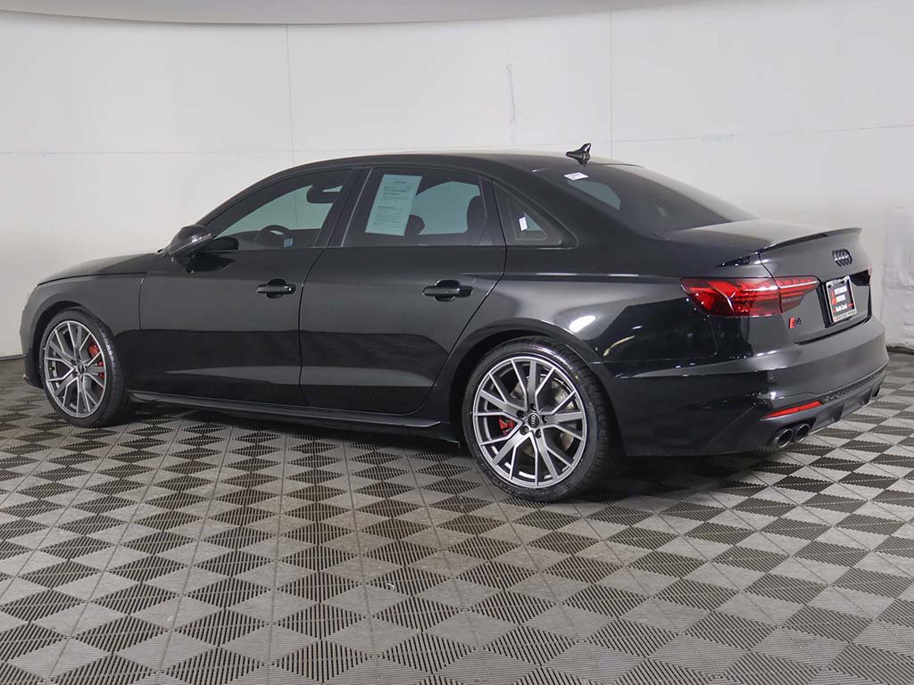 Used 2023 Audi S4 Premium Plus w/ Premium Plus Package AWD/4WD image 11