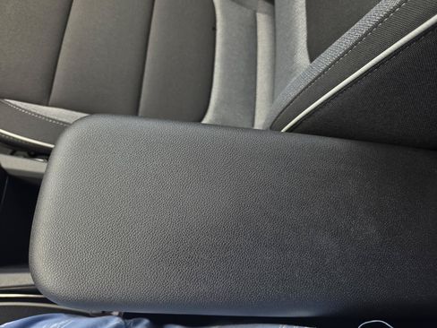 New 2026 Chevrolet TrailBlazer LT w/ Midnight Edition FWD image 25