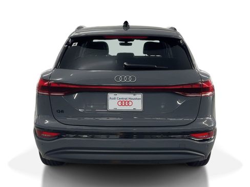 Certified 2025 Audi Q6 e-tron Premium w/ Convenience Package image 10