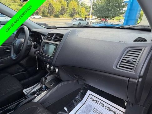 Used 2024 Mitsubishi Outlander Sport AWD image 38