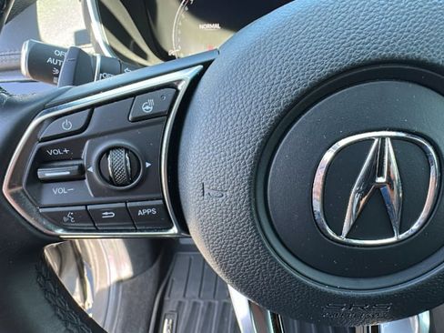 Used 2022 Acura MDX SH-AWD w/ Advance Package image 19