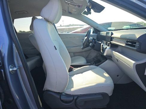 Used 2024 Hyundai Kona SEL FWD image 5