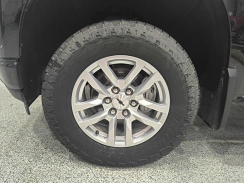 Used 2019 Chevrolet Silverado 1500 RST AWD/4WD image 10