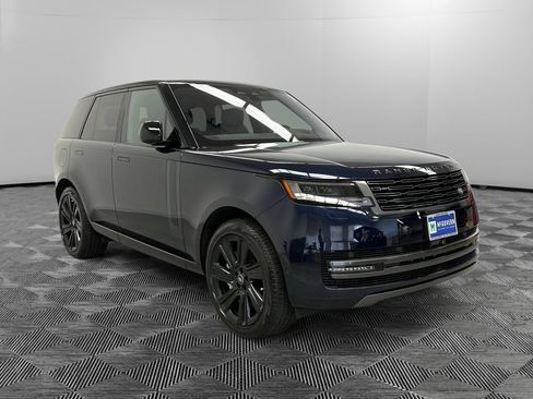 Used 2023 Land Rover Range Rover SE AWD/4WD image 7