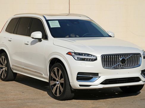 Used 2024 Volvo XC90 T8 Plus w/ Protection Package Premier AWD/4WD image 57