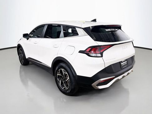 Used 2023 Kia Sportage LX AWD/4WD image 7