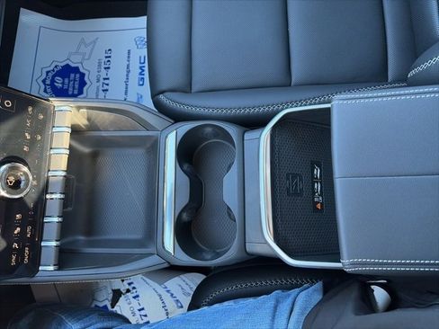 New 2026 GMC Terrain Denali image 24