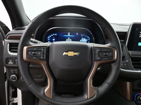 Used 2024 Chevrolet Tahoe High Country AWD/4WD image 15