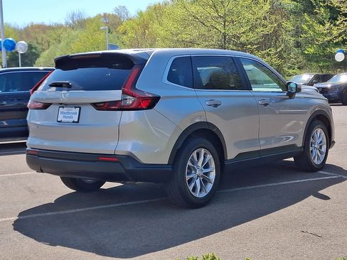 Used 2024 Honda CR-V EX image 5