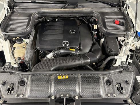 Used 2022 Mercedes-Benz GLE 350 4MATIC image 11