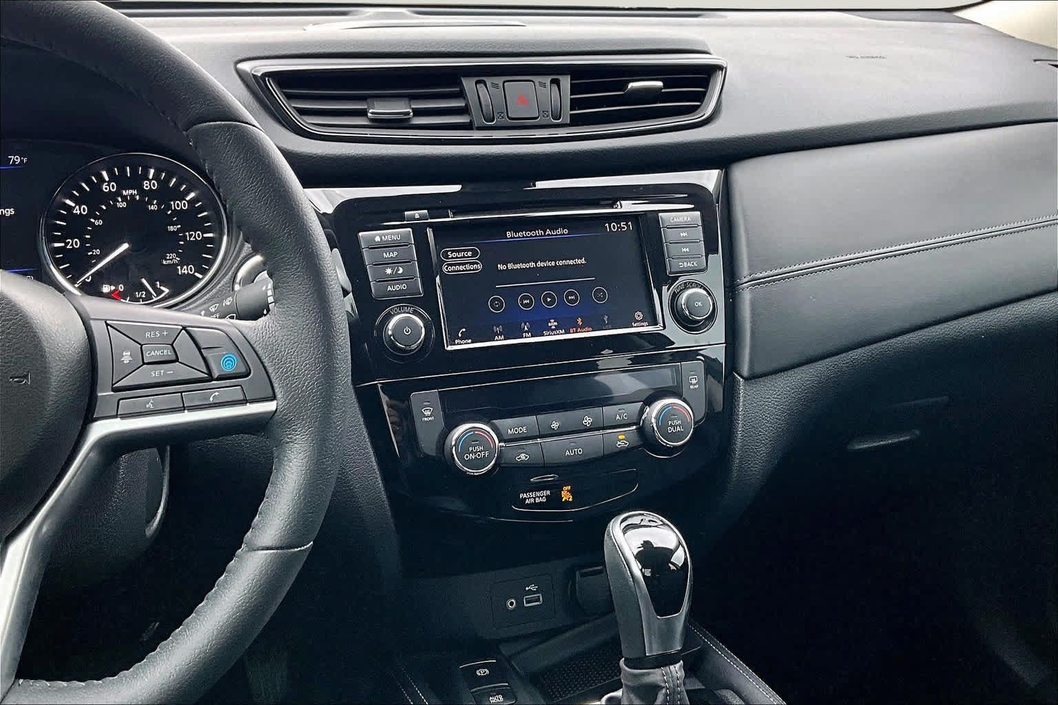 Used 2020 Nissan Rogue SL w/ Premium Package FWD image 7