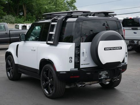 Used 2023 Land Rover Defender 90 Carpathian Edition image 10