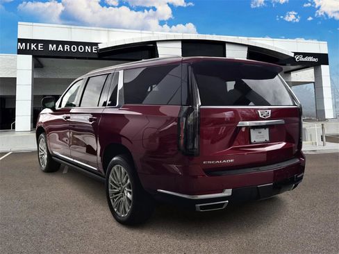 New 2025 Cadillac Escalade ESV Premium Luxury w/ Touring Package image 4