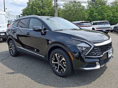 Certified 2023 Kia Sportage EX AWD/4WD image 3