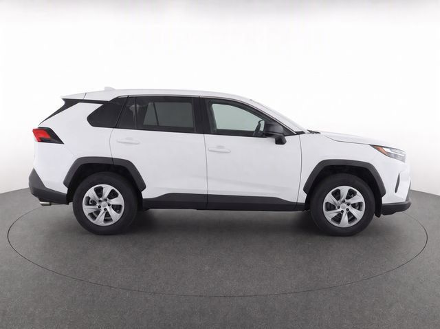 Used 2023 Toyota RAV4 LE FWD image 2