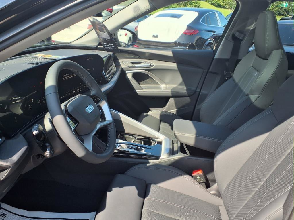 Used 2025 Audi Q5 Premium Plus AWD/4WD image 9