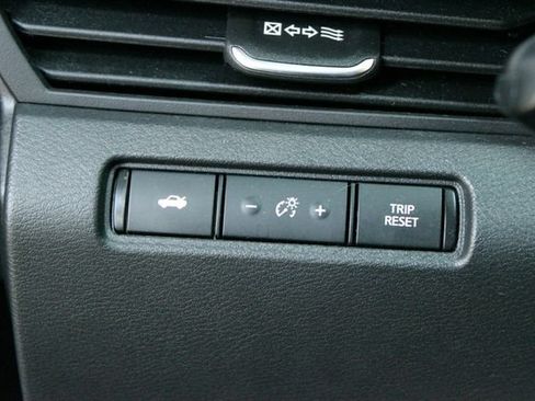 Used 2021 Nissan Altima 2.5 S AWD/4WD image 15