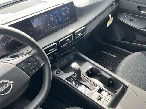 New 2026 Nissan Sentra SV image 21