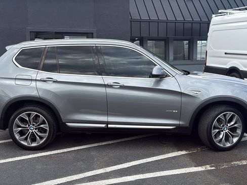 Used 2015 BMW X3 xDrive28i AWD/4WD image 2