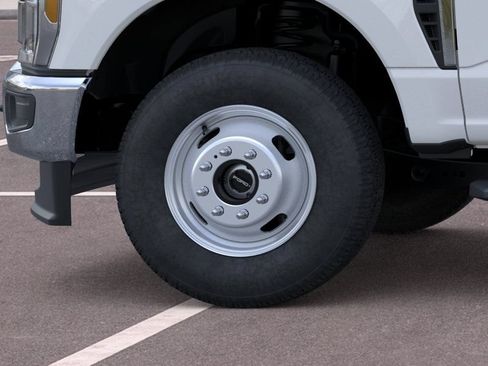 New 2025 Ford F350 XL w/ XL Chrome Package AWD/4WD image 19