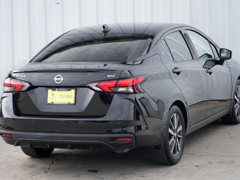 Used 2021 Nissan Versa SV image 43