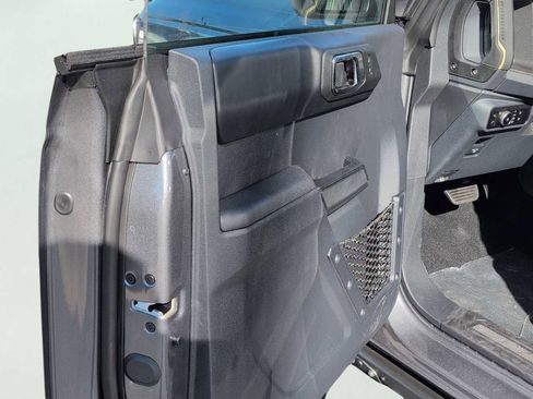 New 2025 Ford Bronco Badlands image 20