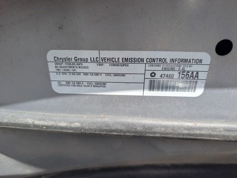 Used 2015 Dodge Journey SE image 24