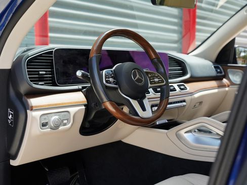 Used 2022 Mercedes-Benz GLE 450 4MATIC image 16